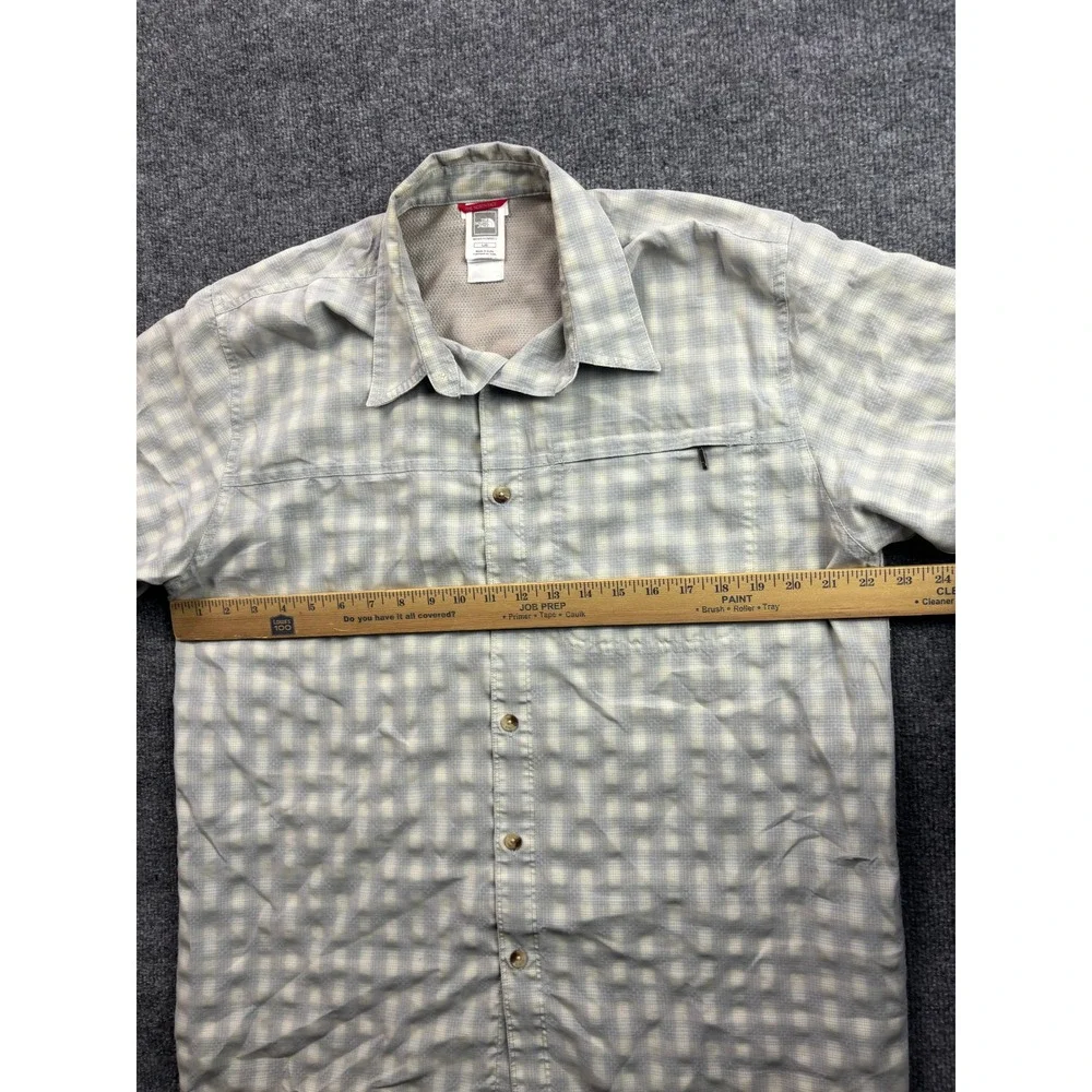 The North Face Plaid Button Up Shirt Mens Large Tan Short Sleeve Hiking